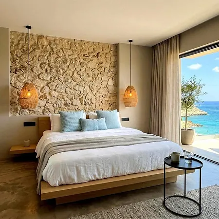 With 5 Bedrooms In With Pool 别墅
