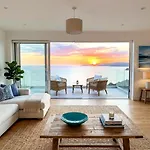 Villa With 5 Bedrooms In With Pool Mylopotas