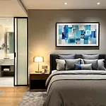 With 5 Bedrooms In With Pool * Mylopotas